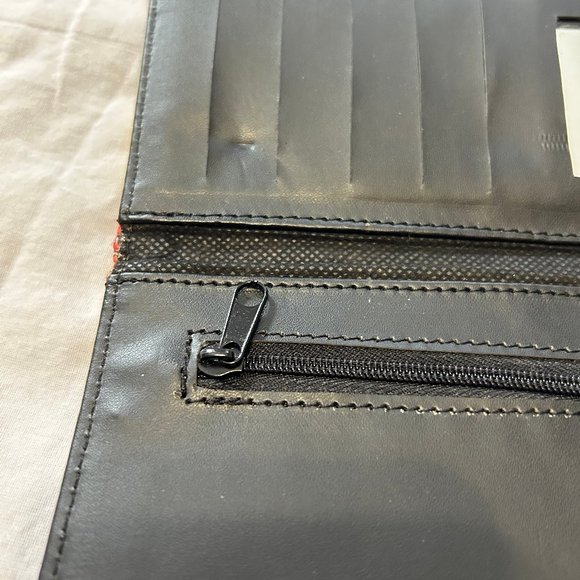 Artsy Funky Frieda Kahlo Butterfly Wallet - Picture 8 of 8